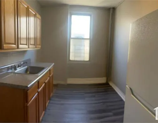 936 E 224th St #2D — Photo 6