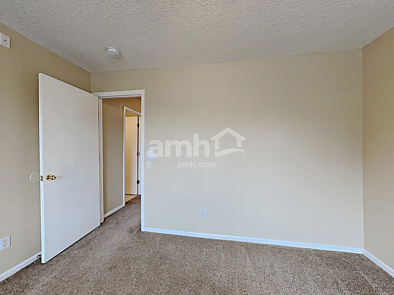 9595 Canberra Dr — Photo 11