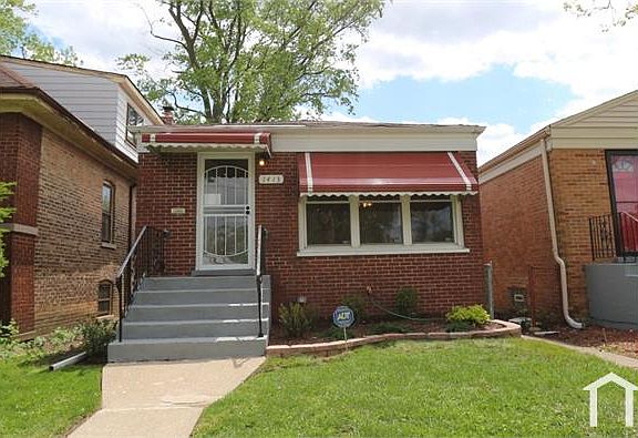 2nd image of 1413 W 112th Pl