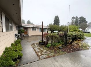 5915 Walnut Dr, Eureka, CA 95503