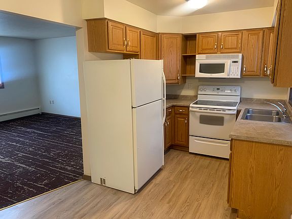 4th image of 3309 14th St N APT 3