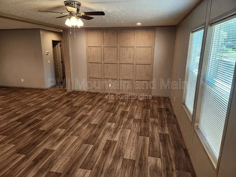 102 Indian Camp Branch Rd — Photo 8