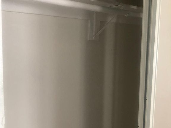 4th image of 320 Maine Ave APT 3