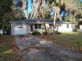487 Rylane St, De Leon Springs, FL 32130