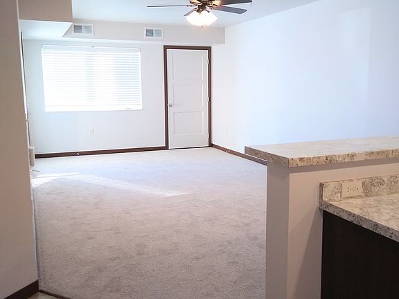 5th image of 3103 40th St S #2B-1Ba-957Sqft