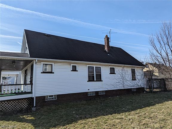 4th image of 3630 E 114th St
