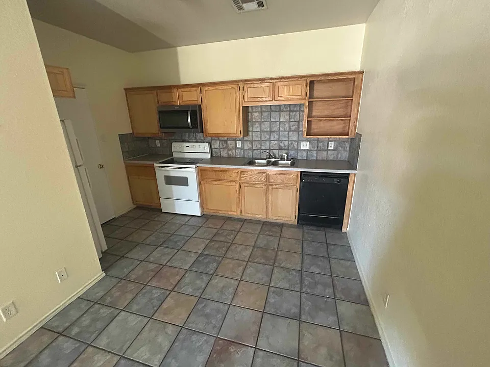 Kitchen_04232025