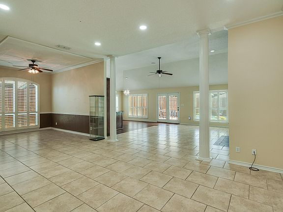 4th image of 9 Jeffus Ct