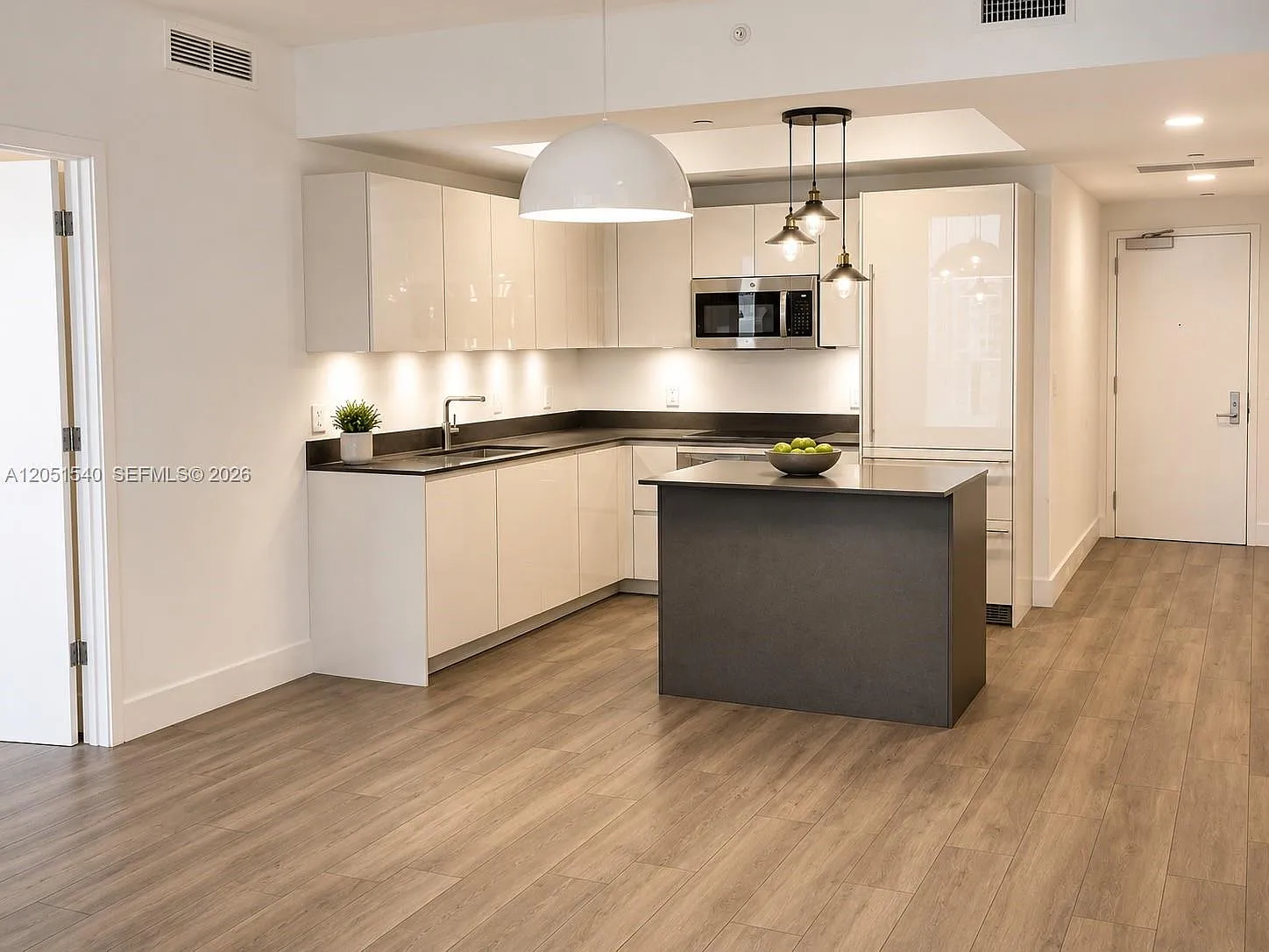 1010 Brickell Condo — Photo 4