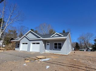 1437 Princess Cres, Coldbrook, NS B4R1B2