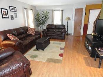 3rd image of 2347 Walborn Dr