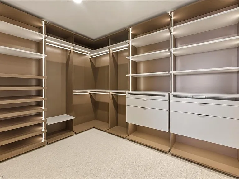 5001 Coconut Rd #705 — Photo 16