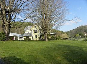 2nd image of 150 Anne Leigh Dr