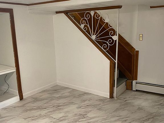 2nd image of 38 Chapel St Floor 1