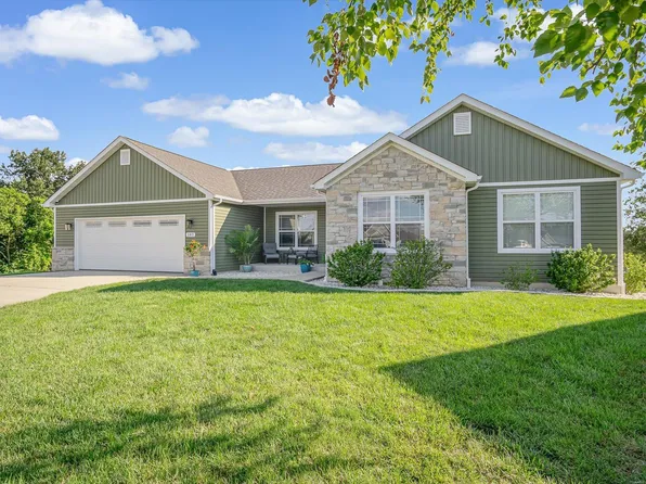 307 Independence Ave, Waterloo, IL 62298