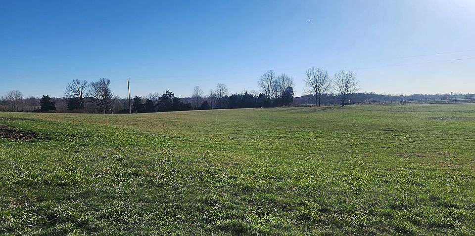 1st image of 100 Watkins Rd