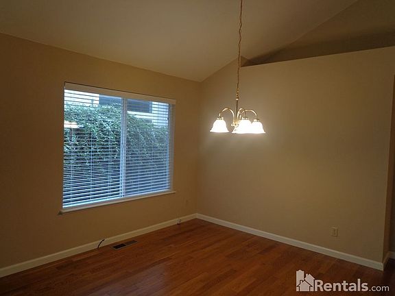 3rd image of 8481 Shadetree Dr