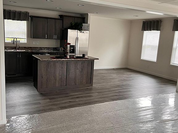 5th image of 10 Coban Dr