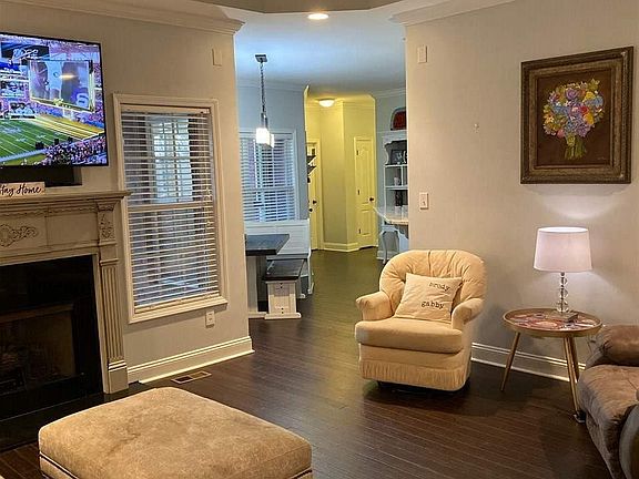 5th image of 6124 Lakeside Dr