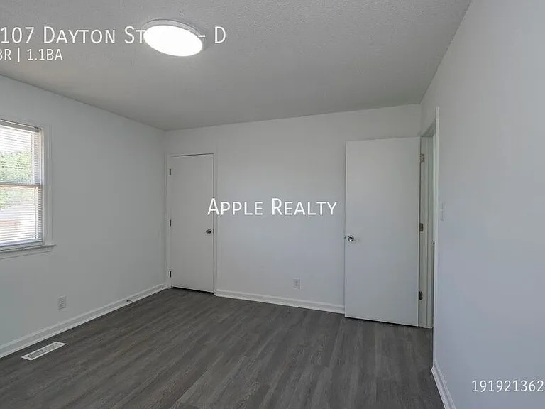 1107 Dayton St #D — Photo 22