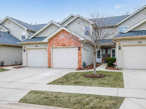 125 Golfview Dr, Glendale Heights, IL 60139