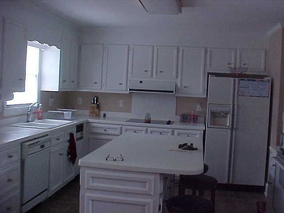5th image of 3014 Monticello Dr
