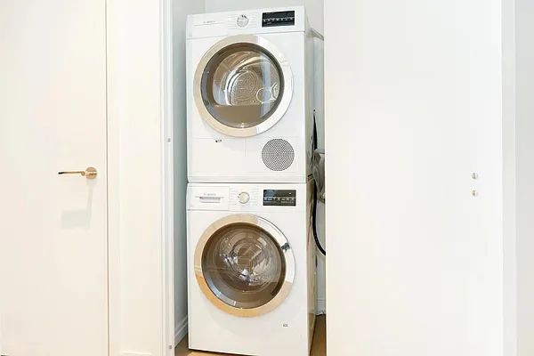 Rented by Nest Seekers International | media 30