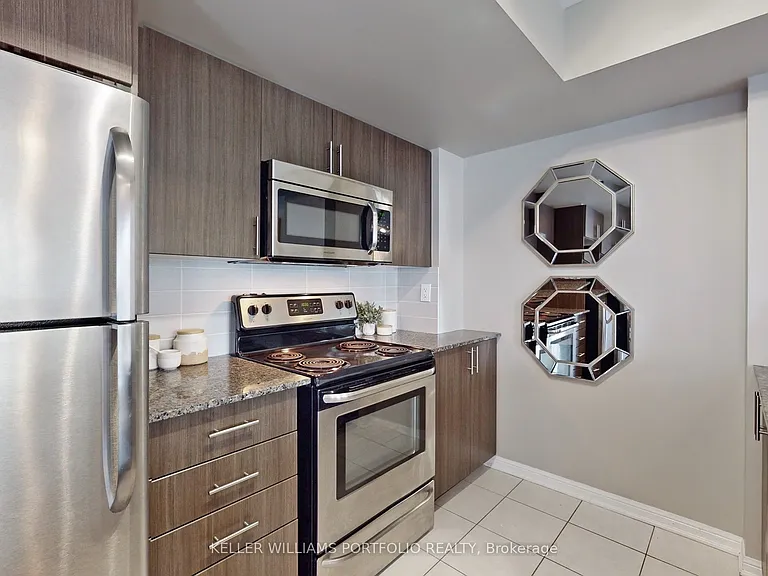 10 Foundry Ave #235 — Photo 14