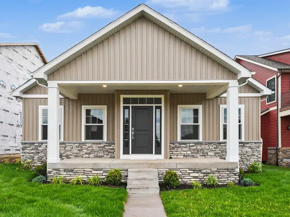 3391 Blarney Dr, South Bend, IN 46628