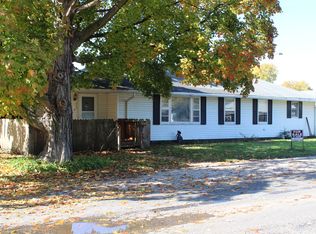 220 S Niagara St, Ashland, IL 62612