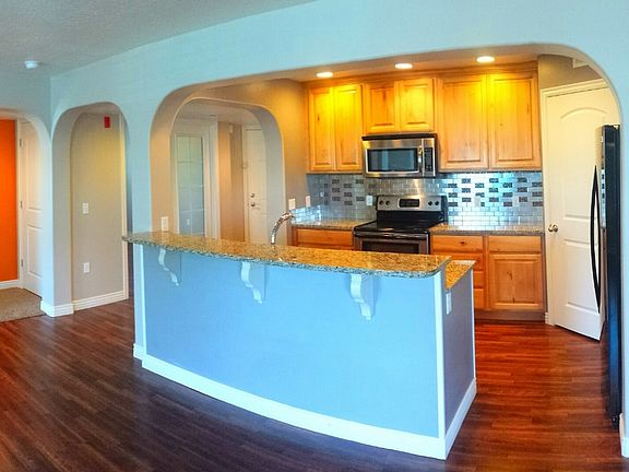 2nd image of 11756 S Currant Dr Unit 104