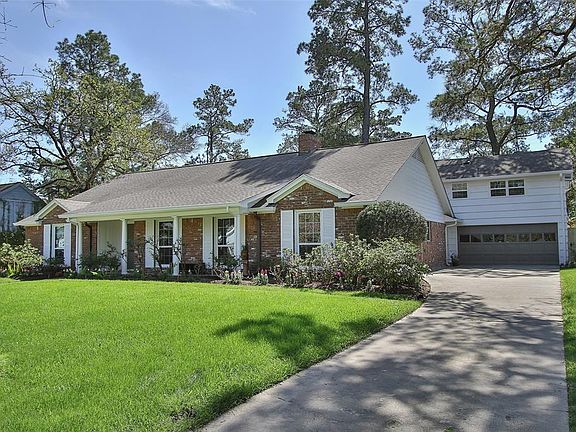 2nd image of 12119 Boheme Dr