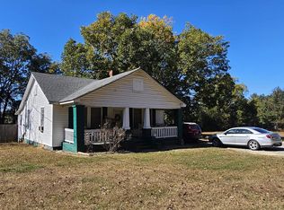 1095 Flint Hill Rd, Aragon, GA 30104