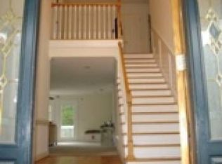 302 Woodbine Rd, Savannah, GA 31410