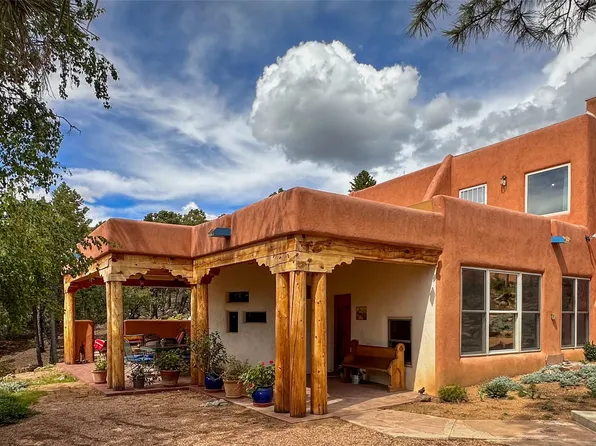 2132 Paseo Ponderosa, Santa Fe, NM 87501