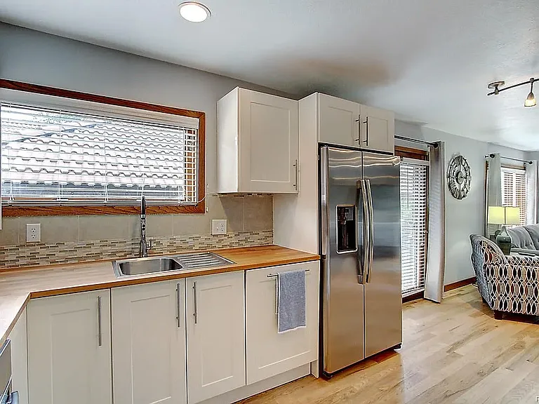 704 N Pearl St #209F — Photo 9