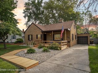 104 N Emmons St, Saint Johns, MI