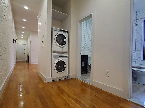 3rd image of 2067 Adam C Powell Blvd #55C