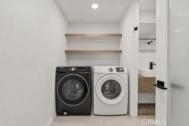 17337 Emelita St — Photo 16