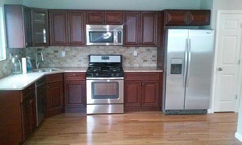 4th image of 108-16 Monterey Street