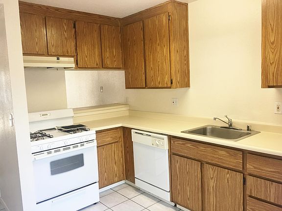 3rd image of 209 Alaska Ave #3