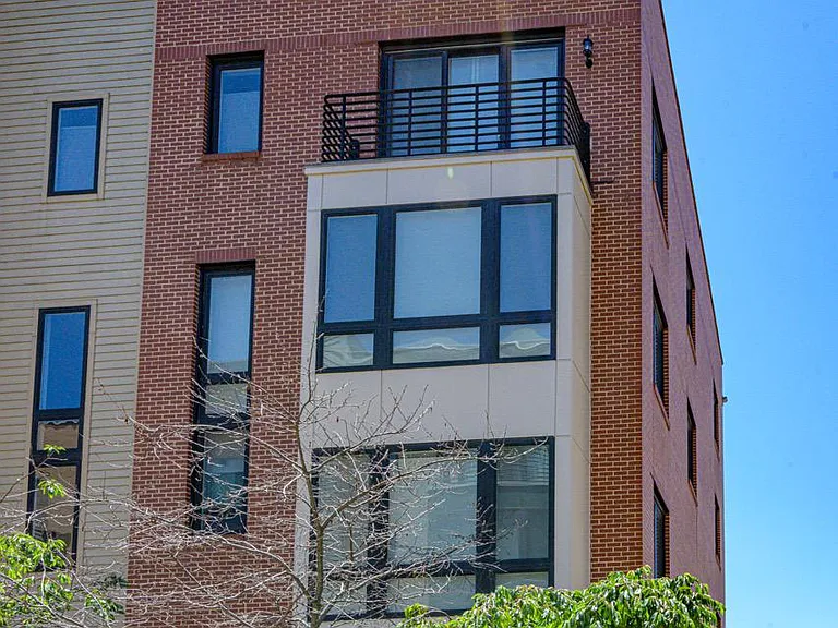 5130 Cambria Way #101 — Photo 1