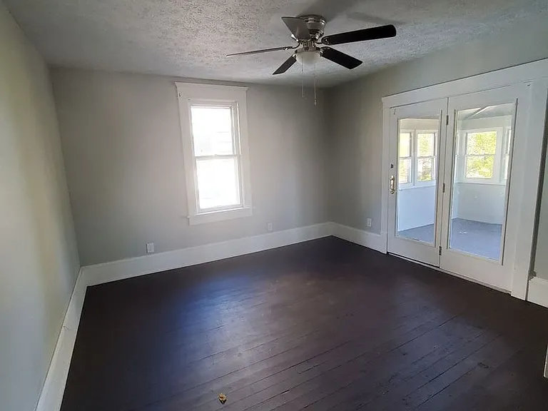 1356 Woodland Ave NW — Photo 7