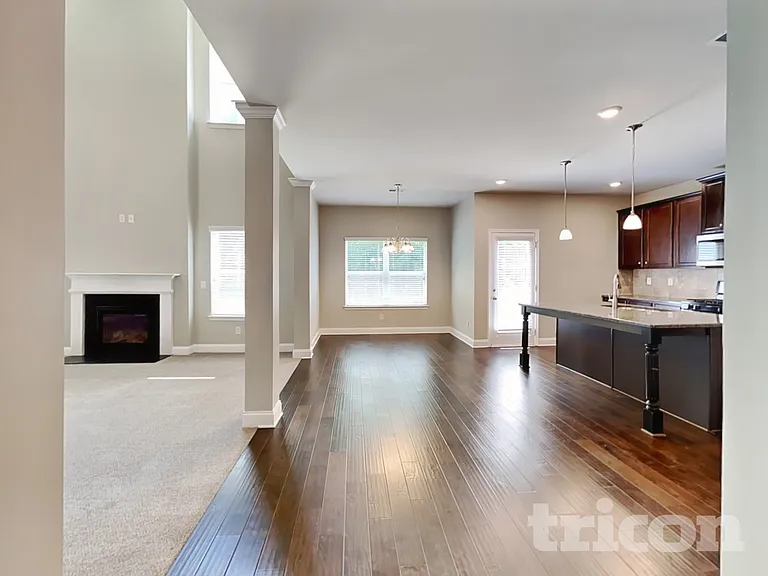 301 Scenic View Ln — Photo 6