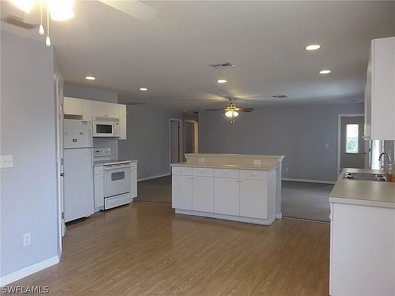 5th image of 3313 19th St W