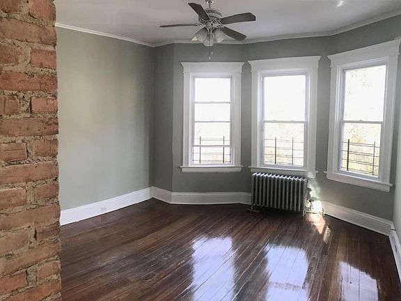 2nd image of 50 Washington Ave #2
