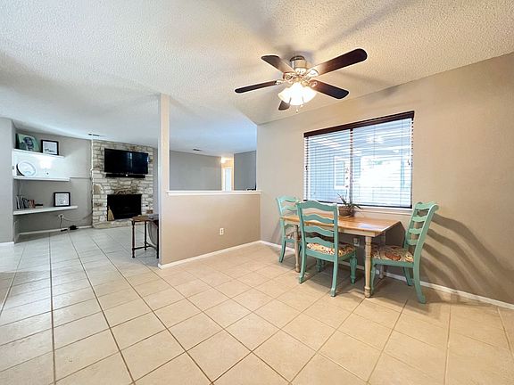 3rd image of 9731 Anderson Village Dr