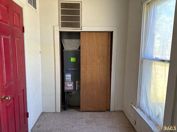 5th image of 9600 1st St