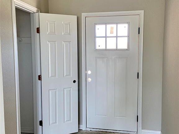 4th image of 103 Chambers Creek Cir