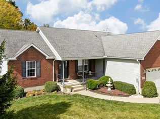 128 Westrock Farm Dr, Englewood, OH 45322
